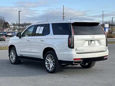Used 2021 Cadillac Escalade Premium Luxury image 27