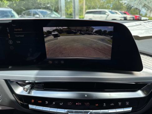 New 2025 Cadillac Lyriq Luxury image 23