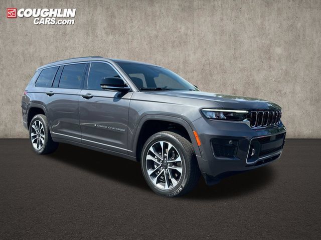 Used 2023 Jeep Grand Cherokee L Overland w/ Advanced Protech Group III AWD/4WD image 8