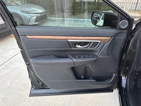 Used 2021 Honda CR-V Touring image 19