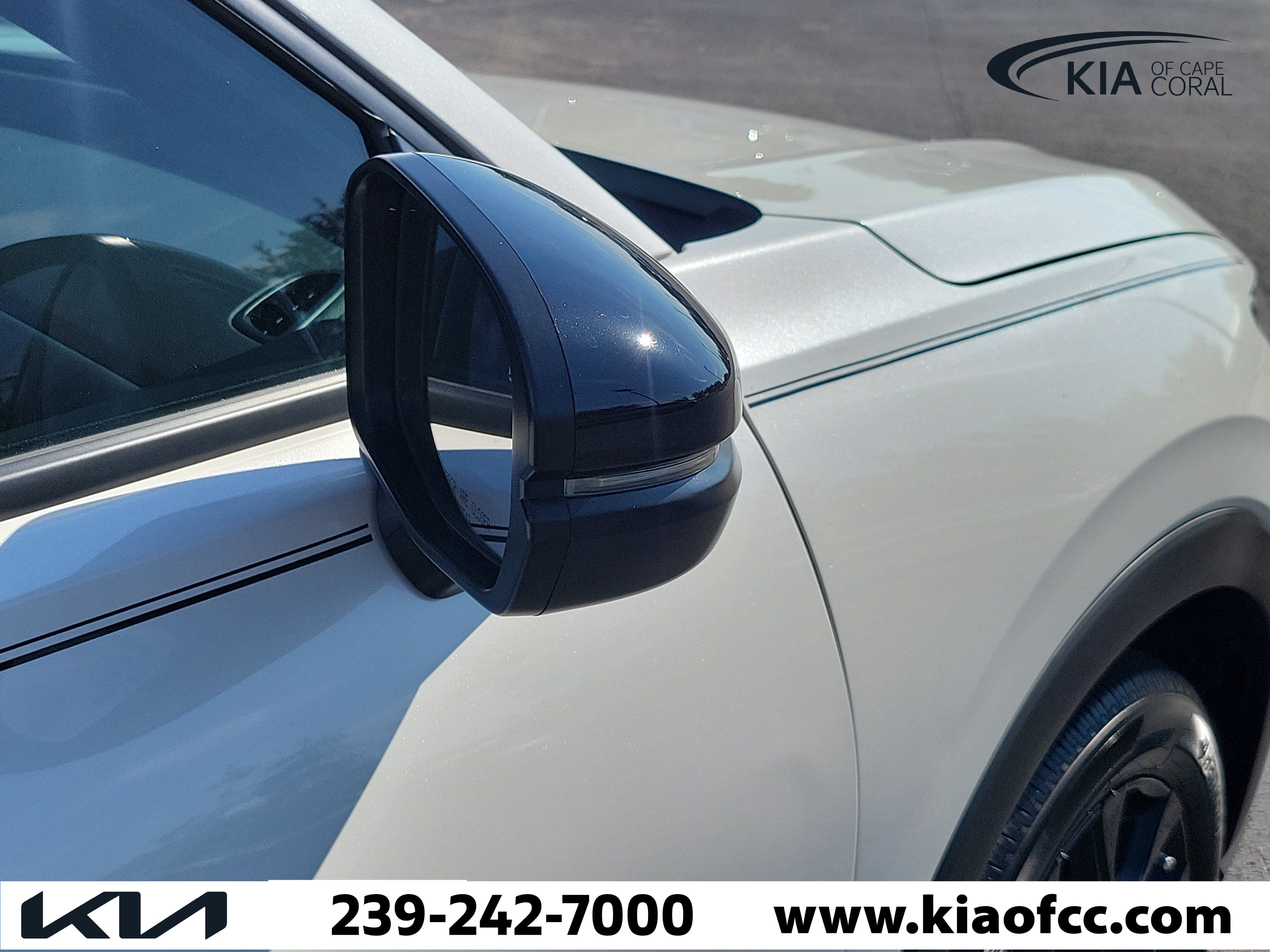 Used 2024 Honda HR-V Sport image 8
