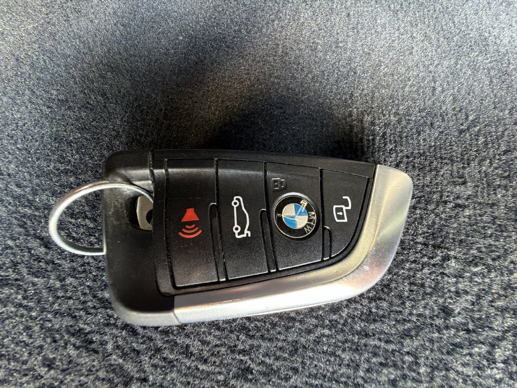 Used 2024 BMW i4 eDrive35 w/ Premium Package RWD image 28