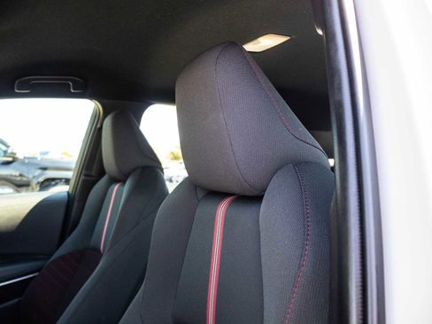 Used 2024 Toyota Corolla SE image 14