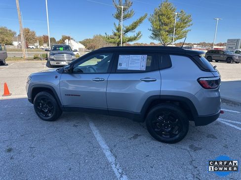 Used 2023 Jeep Compass Trailhawk image 19