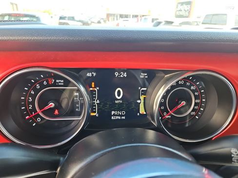 Used 2021 Jeep Wrangler Unlimited Rubicon w/ LED Lighting Group AWD/4WD image 16
