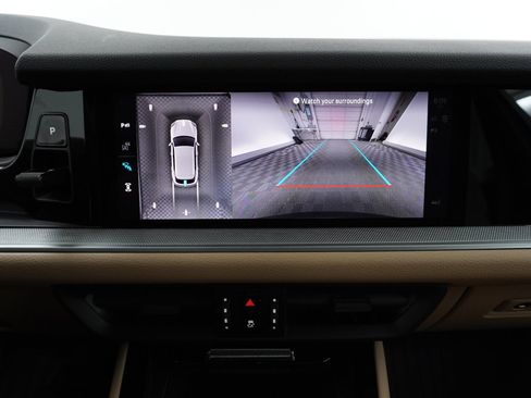 Certified 2026 Porsche Cayenne AWD/4WD image 25