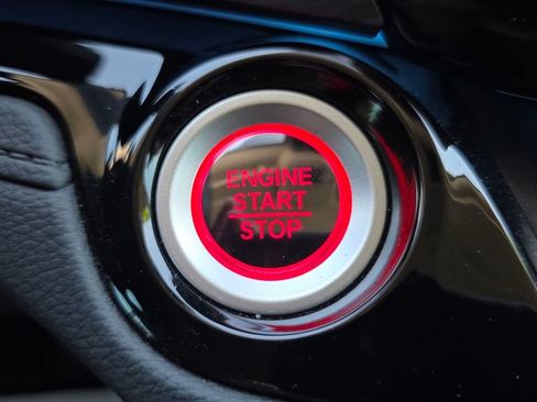 Used 2025 Honda Odyssey Elite image 41