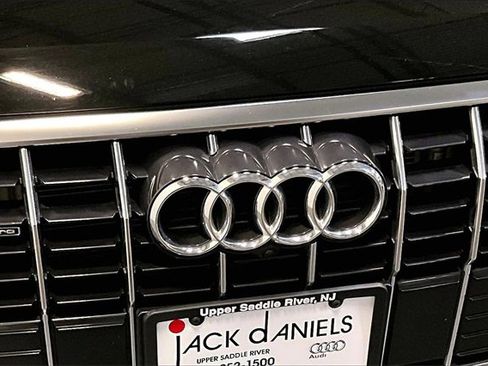 Used 2024 Audi Q3 2.0T Premium Plus image 29