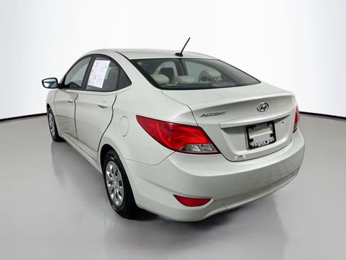 Used 2016 Hyundai Accent SE FWD image 8
