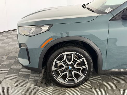 Used 2025 BMW X2 xDrive28i AWD/4WD image 11