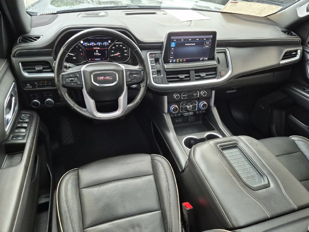 Used 2021 GMC Yukon XL SLT w/ SLT Luxury Plus Package AWD/4WD image 13