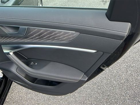 Used 2024 Audi A6 Premium Plus image 19