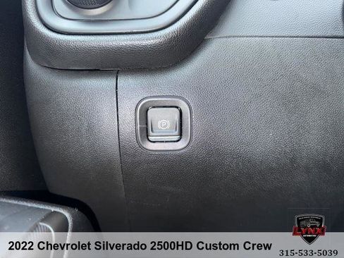 Used 2022 Chevrolet Silverado 2500 Custom w/ Custom Convenience Package image 26