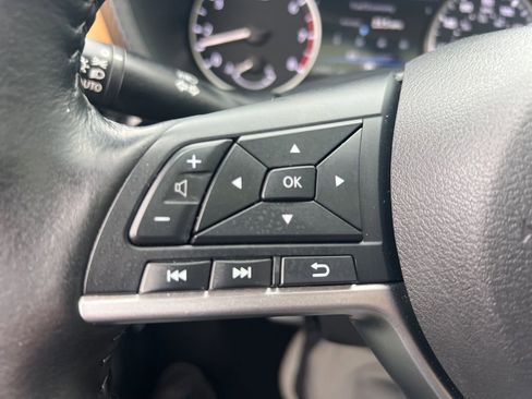 Certified 2022 Nissan Sentra SV w/ SV Premium Package image 56