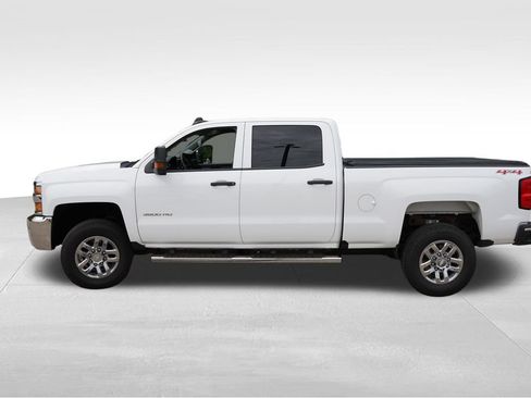 Certified 2017 Chevrolet Silverado 3500 W/T w/ WT Convenience Package AWD/4WD image 9