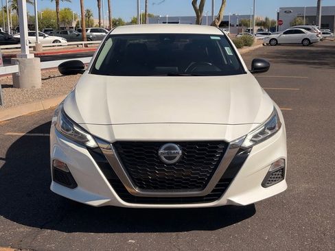 Used 2020 Nissan Altima 2.5 SR FWD image 9