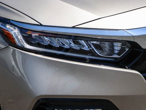 Used 2020 Honda Accord EX-L image 4