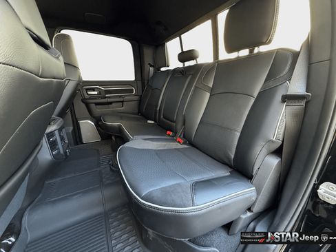 New 2026 RAM 3500 Laramie AWD/4WD image 27