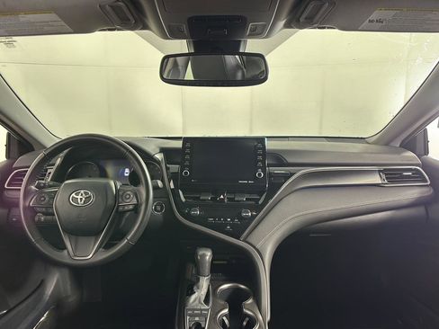 Used 2024 Toyota Camry XSE image 20