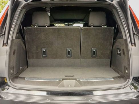 Certified 2024 Cadillac Escalade Sport image 9