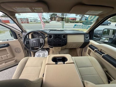Used 2010 Ford F250 XL image 8