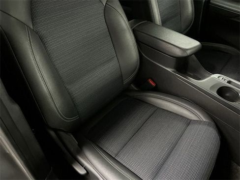 Certified 2025 Buick Envista Preferred image 27