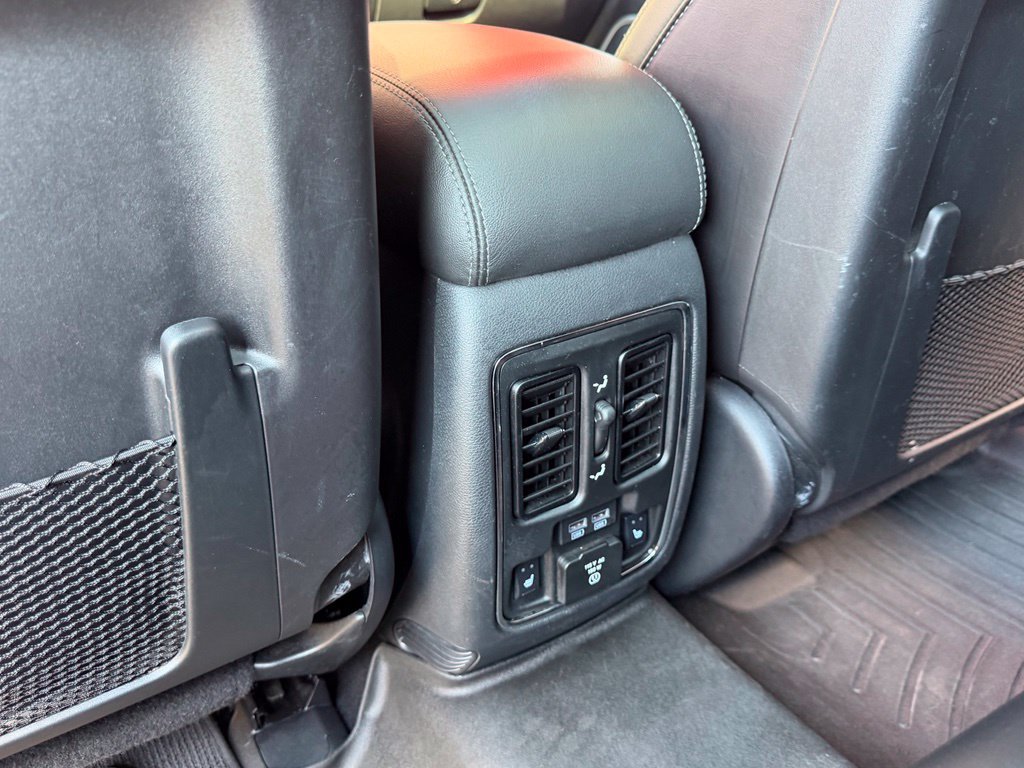 Used 2020 Jeep Grand Cherokee SRT AWD/4WD image 36