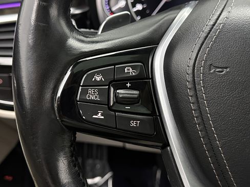 Used 2017 BMW 540i image 22