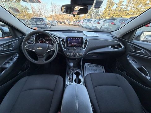 Used 2023 Chevrolet Malibu LT image 13