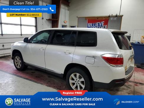 Used 2012 Toyota Highlander FWD image 3