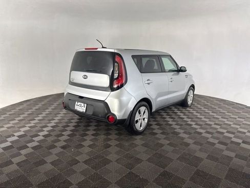 Used 2015 Kia Soul image 7