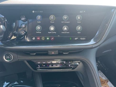 Used 2023 Buick Envision Essence image 12