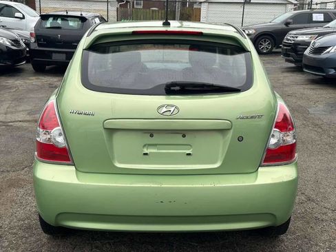 Used 2010 Hyundai Accent GS w/ Premium Pkg 3 image 7
