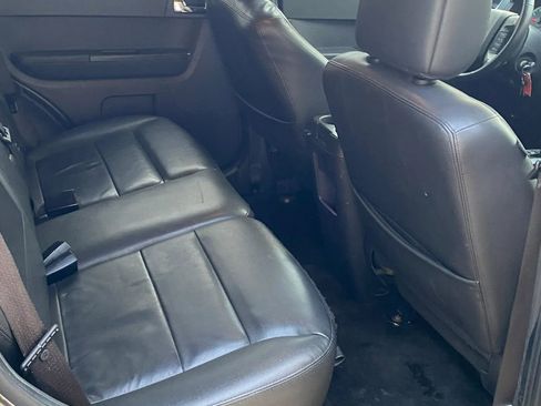 Used 2012 Ford Escape Limited image 10