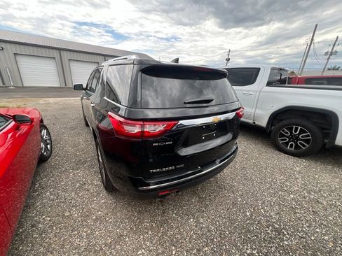 Used 2021 Chevrolet Traverse Premier w/ LPO, Floor Liner Package AWD/4WD image 14