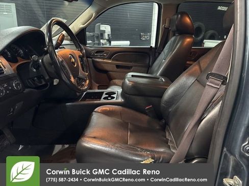 Used 2013 Chevrolet Silverado 2500 LTZ w/ LTZ Plus Package image 10