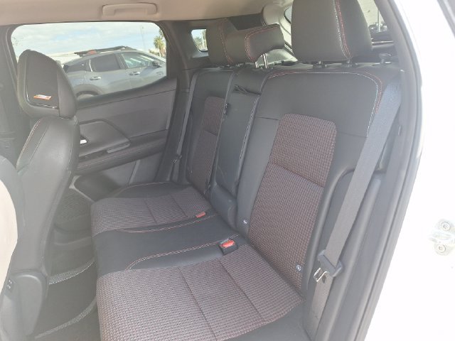 Certified 2025 Nissan Kicks SR w/ SR Premium Package AWD/4WD image 15