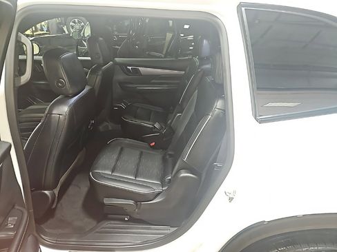 Certified 2025 Buick Enclave Sport Touring image 21