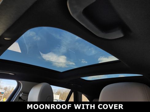 Used 2022 Mercedes-Benz GLC 300 4MATIC image 15