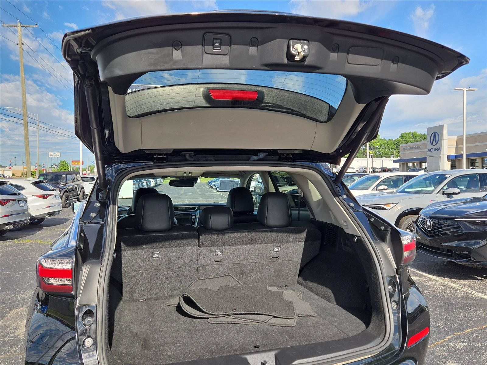 Used 2023 Nissan Murano Platinum AWD/4WD image 31