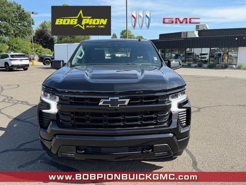 Used 2026 Chevrolet Silverado 1500 RST AWD/4WD image 5