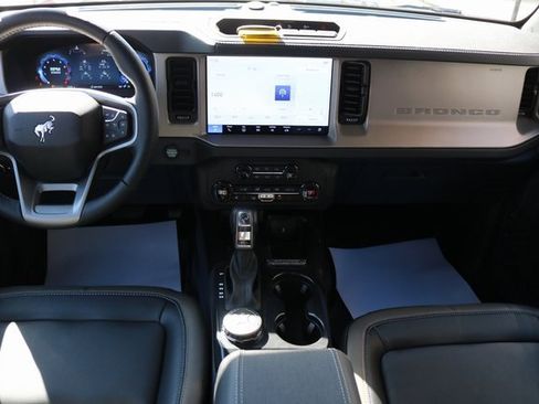 New 2025 Ford Bronco Outer Banks image 12