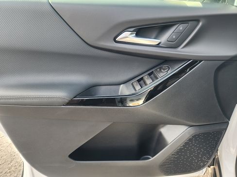 New 2026 Chevrolet Equinox LT image 23