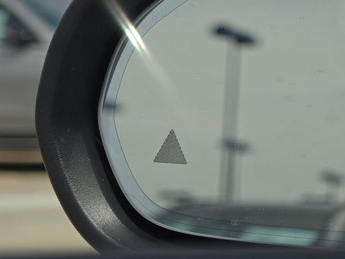 Certified 2026 Mercedes-Benz CLA 250 4MATIC image 9