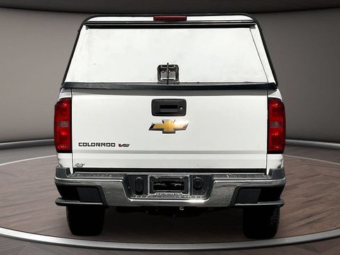 Used 2020 Chevrolet Colorado W/T w/ WT Convenience Package AWD/4WD image 5