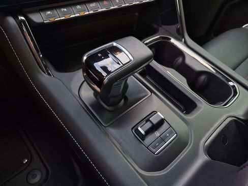 Certified 2024 GMC Sierra 1500 AT4X image 36