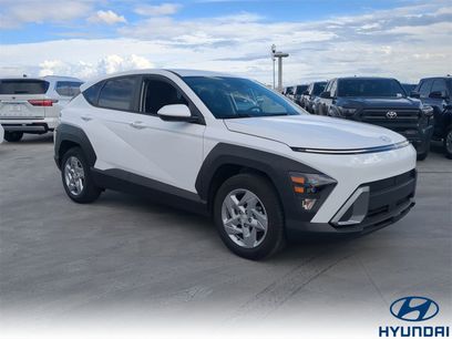 New 2026 Hyundai Kona SE