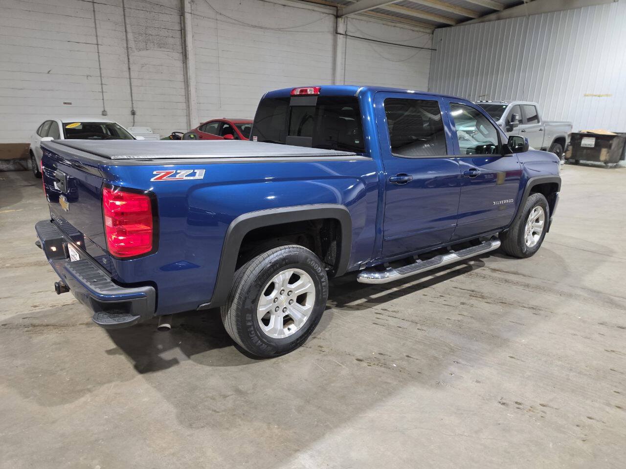 Used 2017 Chevrolet Silverado 1500 LT w/ All Star Edition AWD/4WD image 12
