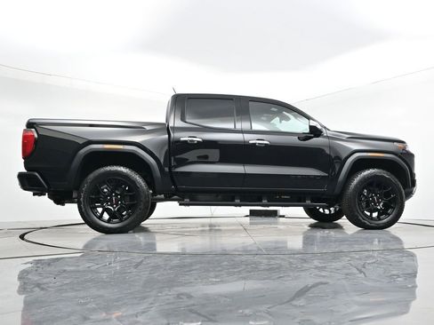 New 2026 GMC Canyon Denali w/ LPO, Denali Black Edition image 29