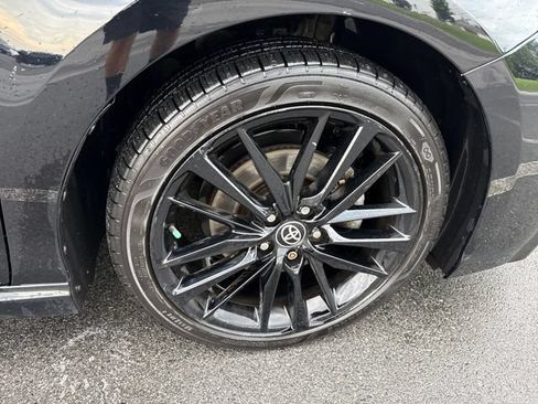 Used 2021 Toyota Camry XSE AWD/4WD image 11